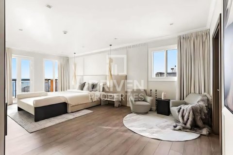 Vila v Jumeirah, Dubai, SAE 5 ložnice, 634.53 m² Č.: 743375 - fotografie 9