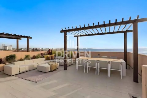 Vila v Jumeirah, Dubai, SAE 5 ložnice, 634.53 m² Č.: 743375 - fotografie 29