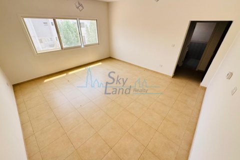 Villa in affitto a Umm Suqeim, Dubai, EAU 4 camere da letto, 371.6 mq. № 634136 - foto 25