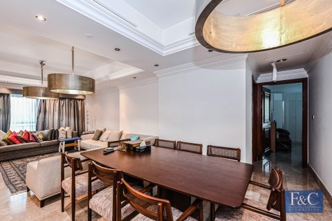 Apartmán v Palm Jumeirah, Dubai, SAE 3 spálne, 215 m2 č. 704240 - Fotografia 12