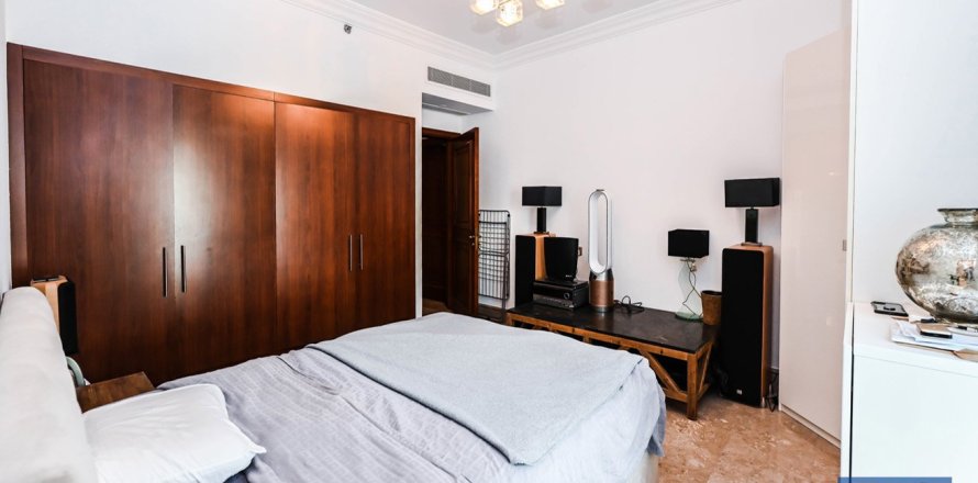 Apartmán v Palm Jumeirah, Dubai, SAE 3 spálne, 215 m2 č. 704240