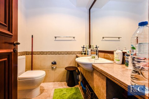 Apartmán v Palm Jumeirah, Dubai, SAE 3 spálne, 215 m2 č. 704240 - Fotografia 7