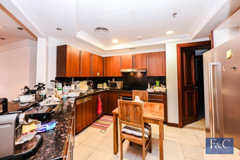 Apartmán v Palm Jumeirah, Dubai, SAE 3 spálne, 215 m2 č. 704240 - Fotografia 14