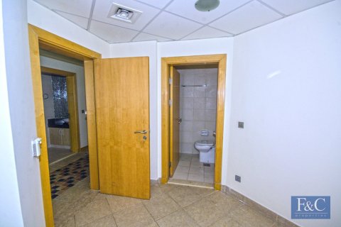 דירה למכירה ב Palm Jumeirah, Dubai, איחוד האמירויות  3 חדרי שינה, 203 מ"ר, מספר 704241 - תמונה 10
