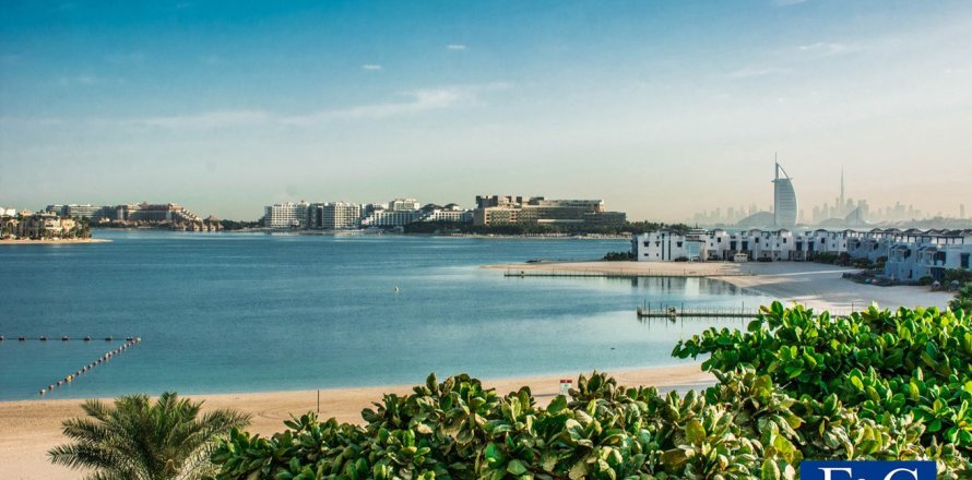 آپارتمان در Palm Jumeirah، Dubai ، امارات متحده عربی 3 خوابه ، 200 متر مربع.  شماره 704242