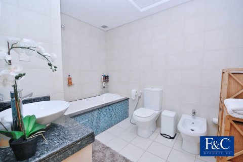 Appartement te koop in Palm Jumeirah, Dubai, VAE 3 slaapkamers, 200 vr.m., nr 704242 - foto 14