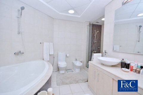 Appartement te koop in Palm Jumeirah, Dubai, VAE 3 slaapkamers, 200 vr.m., nr 704242 - foto 19