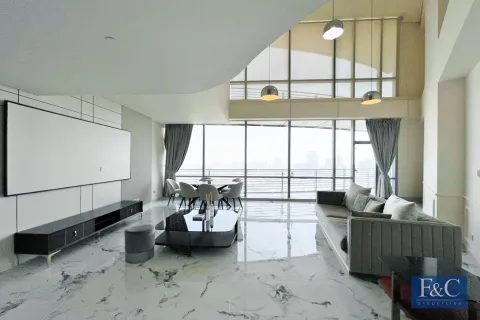 Apartment in DIFC, Dubai, UAE 3 bedrooms, 268 sq.m. № 704243