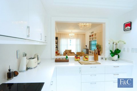 Apartment sa Palm Jumeirah, Dubai, UAE 2 silid-tulugan, 185 sq.m. № 704238 - larawan 6