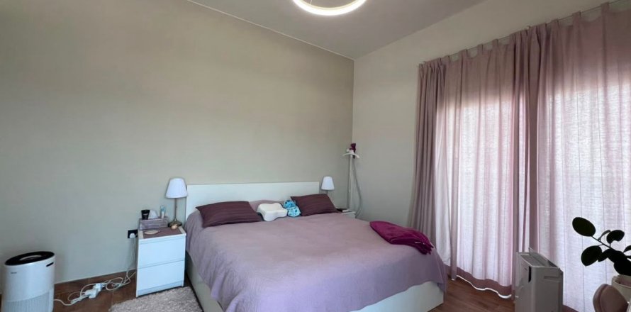 Apartment i Al Furjan, Dubai, UAE 2 soveværelser, 135.8 kvm № 721003