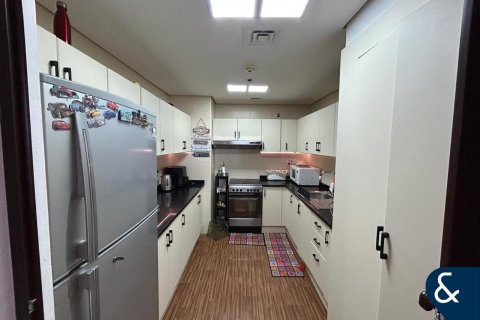 Apartament në Jumeirah Lake Towers, Dubai, Emiratet e Bashkuara Arabe 2 dhoma gjumi, 120 m2. № 667851 - Foto 9