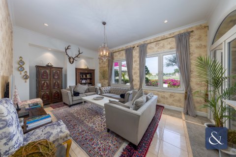 Müüa villa asukohaga Jumeirah Golf Estates, Dubai, AÜE: 4 magamistoaga, 614 m² Nr 667848 - pilt 12