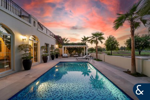 Müüa villa asukohaga Jumeirah Golf Estates, Dubai, AÜE: 4 magamistoaga, 614 m² Nr 667848 - pilt 6