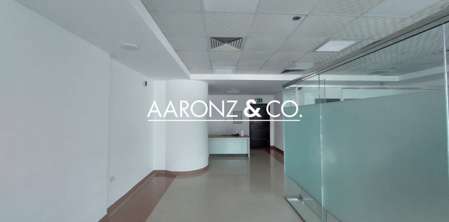 Office i Business Bay, Dubai, UAE 90.4 kvm № 670517