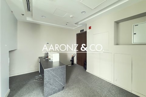 Büroraum zur Miete in Business Bay, Dubai, VAE 139 m2 Nr. 670515 - Foto 9