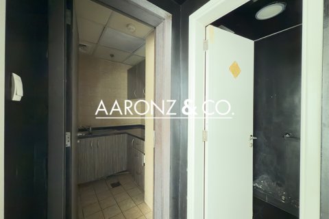 Büroraum zur Miete in Business Bay, Dubai, VAE 139 m2 Nr. 670515 - Foto 8