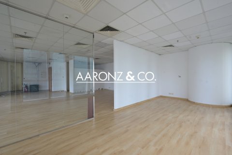 Kontor uthyres i Business Bay, Dubai, UAE 101.9 kvm Nr. 670513 - fotografi 1