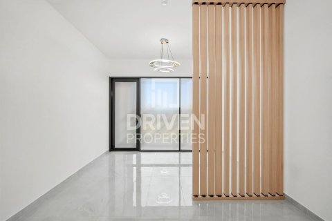 Apartment in Majan, Dubai, UAE 1 room, 48.5 sq.m. № 759044 - photo 4