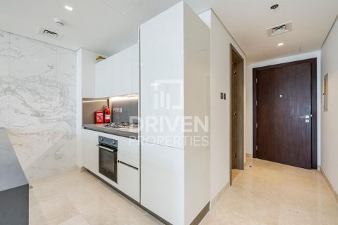 Apartmen di Business Bay, Dubai, UAE 1 bilik tidur, 90.58 meter persegi № 759073 - foto 7
