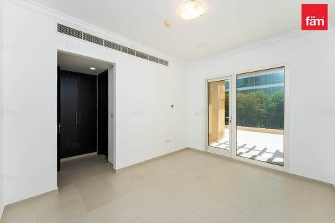 Villa te huur in Dubai, VAE 4 slaapkamers, 367.4 vr.m., nr 634725 - foto 13