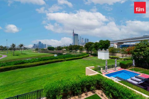Villa te huur in Dubai, VAE 4 slaapkamers, 367.4 vr.m., nr 634725 - foto 4