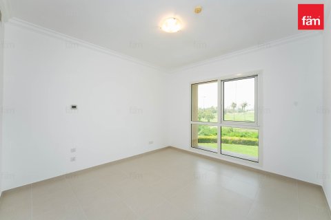 Villa te huur in Dubai, VAE 4 slaapkamers, 367.4 vr.m., nr 634725 - foto 8