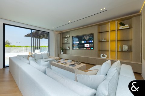 Villa in Jumeirah Golf Estates, Dubai, UAE 5 bedrooms, 901 sq.m. № 671234 - photo 5