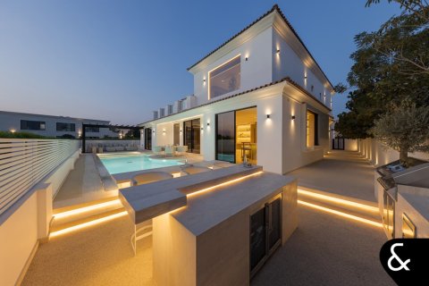 Villa in Jumeirah Golf Estates, Dubai, UAE 5 bedrooms, 901 sq.m. № 671234 - photo 2