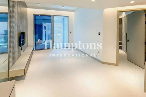 Apartment in Business Bay, Dubai, UAE 1 bedroom, 68.03937011 sq.m. № 704215 - photo 2