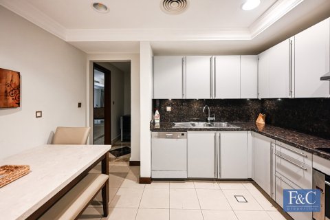 Kuća u nizu u Palm Jumeirah, Dubai, UAE 3 spavaćih soba, 483 m2 Br. 704237 - fotografija 7