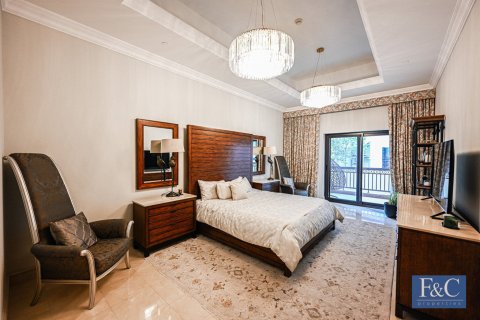 Kuća u nizu u Palm Jumeirah, Dubai, UAE 3 spavaćih soba, 483 m2 Br. 704237 - fotografija 29