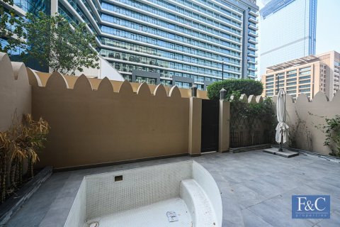 Kuća u nizu u Palm Jumeirah, Dubai, UAE 3 spavaćih soba, 483 m2 Br. 704237 - fotografija 30