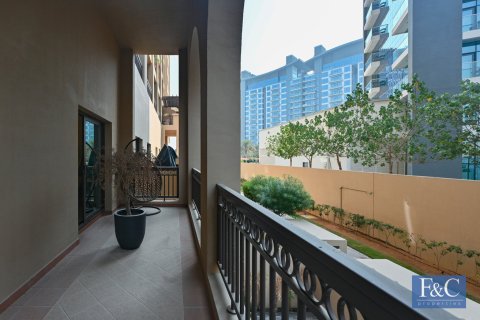 Kuća u nizu u Palm Jumeirah, Dubai, UAE 3 spavaćih soba, 483 m2 Br. 704237 - fotografija 24