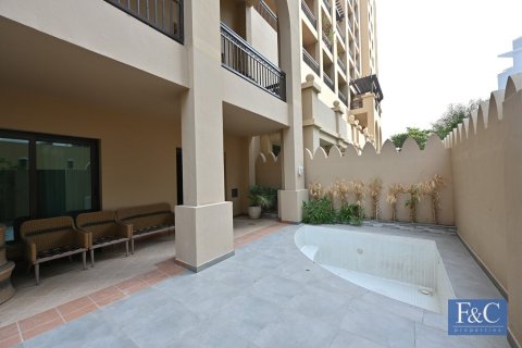 Kuća u nizu u Palm Jumeirah, Dubai, UAE 3 spavaćih soba, 483 m2 Br. 704237 - fotografija 10