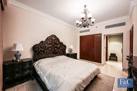 Kuća u nizu u Palm Jumeirah, Dubai, UAE 3 spavaćih soba, 483 m2 Br. 704237 - fotografija 16
