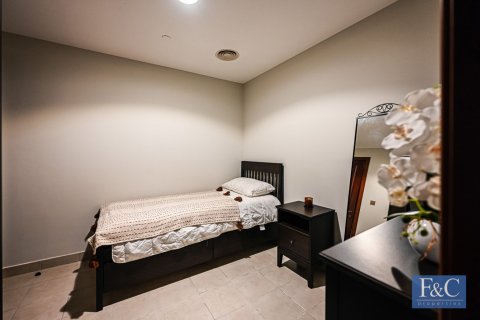 Kuća u nizu u Palm Jumeirah, Dubai, UAE 3 spavaćih soba, 483 m2 Br. 704237 - fotografija 2