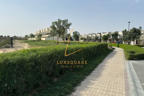 Вилла Dubai South (Dubai World Central), Дубай, БАӘ-да 3 жатын бөлмелер, 140 м² № 699346 - фото 18