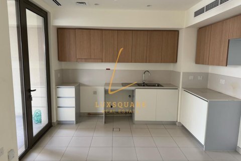 Вилла Dubai South (Dubai World Central), Дубай, БАӘ-да 3 жатын бөлмелер, 140 м² № 699346 - фото 2