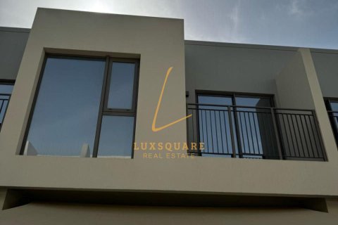 Вилла Dubai South (Dubai World Central), Дубай, БАӘ-да 3 жатын бөлмелер, 140 м² № 699346 - фото 27