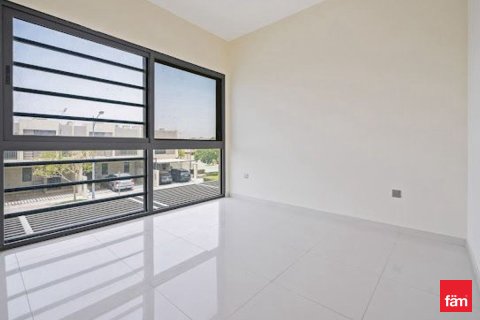 Shtëpi në qytet në Dubai, Emiratet e Bashkuara Arabe 3 dhoma gjumi, 174.8 m2. № 669831 - Foto 3