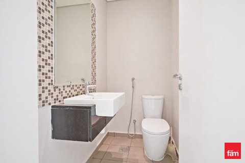 Shtëpi në qytet në Dubai, Emiratet e Bashkuara Arabe 3 dhoma gjumi, 174.8 m2. № 669831 - Foto 17