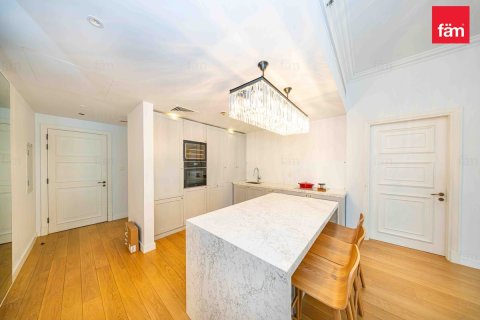 شقة للبيع في نخلة جميرا، دبي، الإمارات العربية المتحدة 1 غرفة نوم ، 121.3 متر مربع ، رقم 687414 - صورة 2