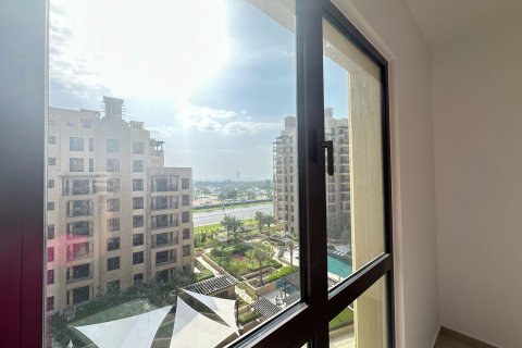 Apartemen di Umm Suqeim, Dubai, UEA 1 kamar tidur, 73.48 m2 nomor 637821 - foto 2