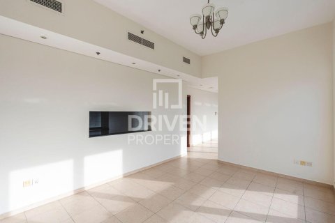 Dupleks u Dubai Internet City, UAE 2 spavaćih soba, 162.86 m2 Br. 743265 - fotografija 6