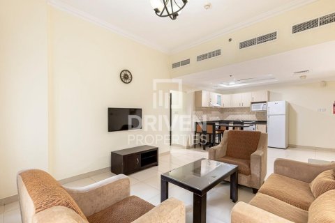 Huoneisto Al Barsha, Dubai, Arabiemiraatit 2 makuuhuonetta, 120.03 m2 № 744846 - kuva 3