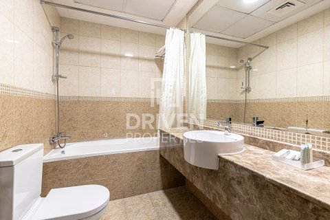 Al Barsha, Dubai, UAE의 임대용 아파트 침실 2개, 120.03제곱미터 번호 744846 - 사진 11