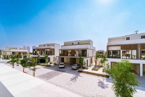 Huvila Dubai Sports City, Arabiemiraatit 4 makuuhuonetta, 269 m2 № 760975 - kuva 23