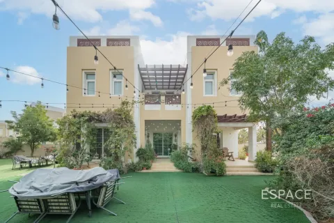 Villa sa Mudon, Dubai, UAE 4 silid-tulugan, 438 sq.m. № 737948 - larawan 16