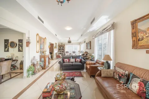 Villa sa Mudon, Dubai, UAE 4 silid-tulugan, 438 sq.m. № 737948 - larawan 5