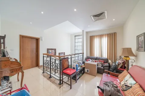 Villa sa Mudon, Dubai, UAE 4 silid-tulugan, 438 sq.m. № 737948 - larawan 14